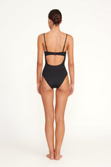 MAEVE ONE PIECE BLACK/WHITE 1
