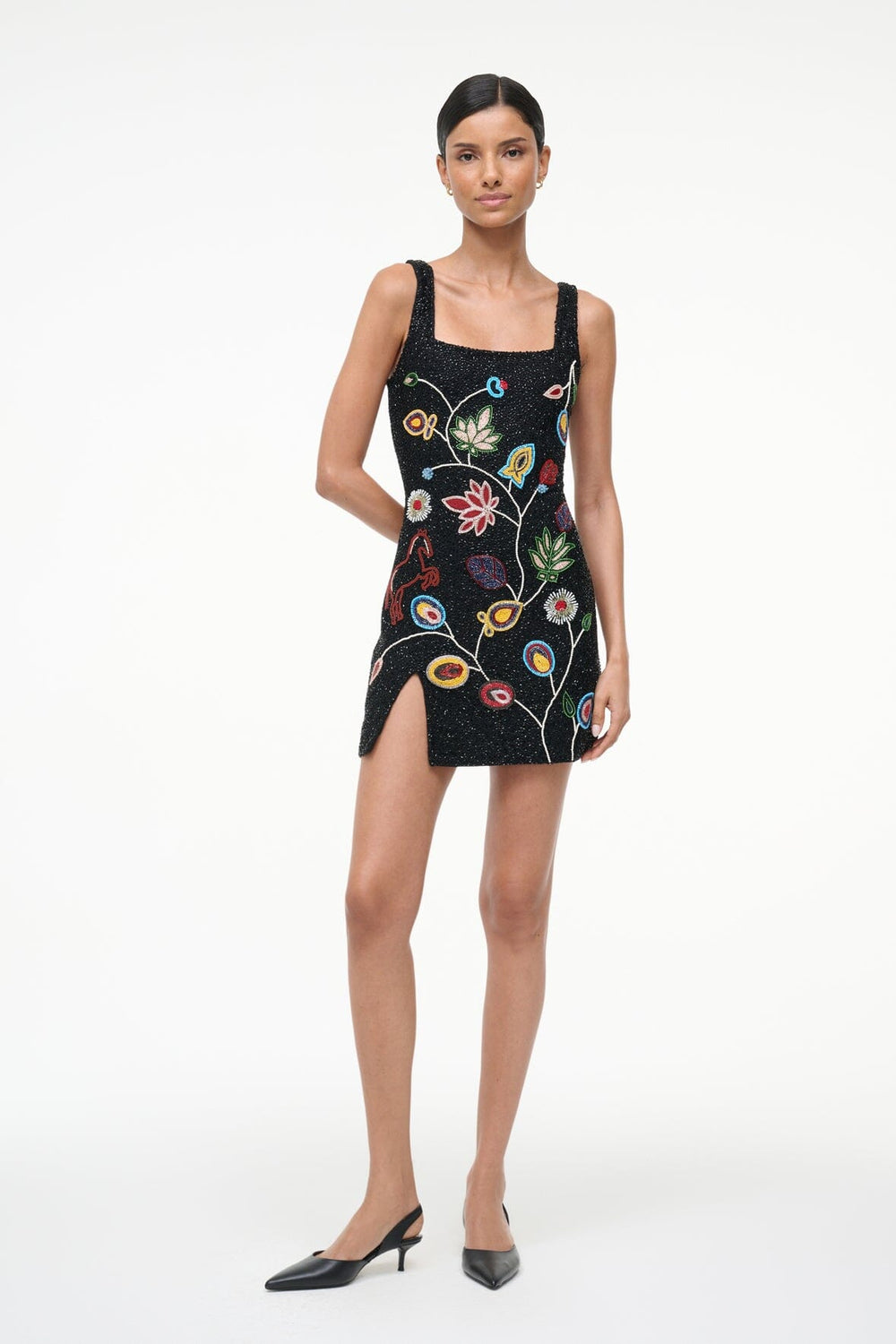 LE SABLE DRESS TAPESTRY