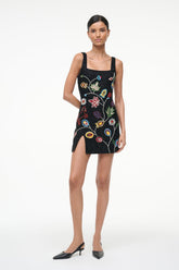 LE SABLE DRESS TAPESTRY