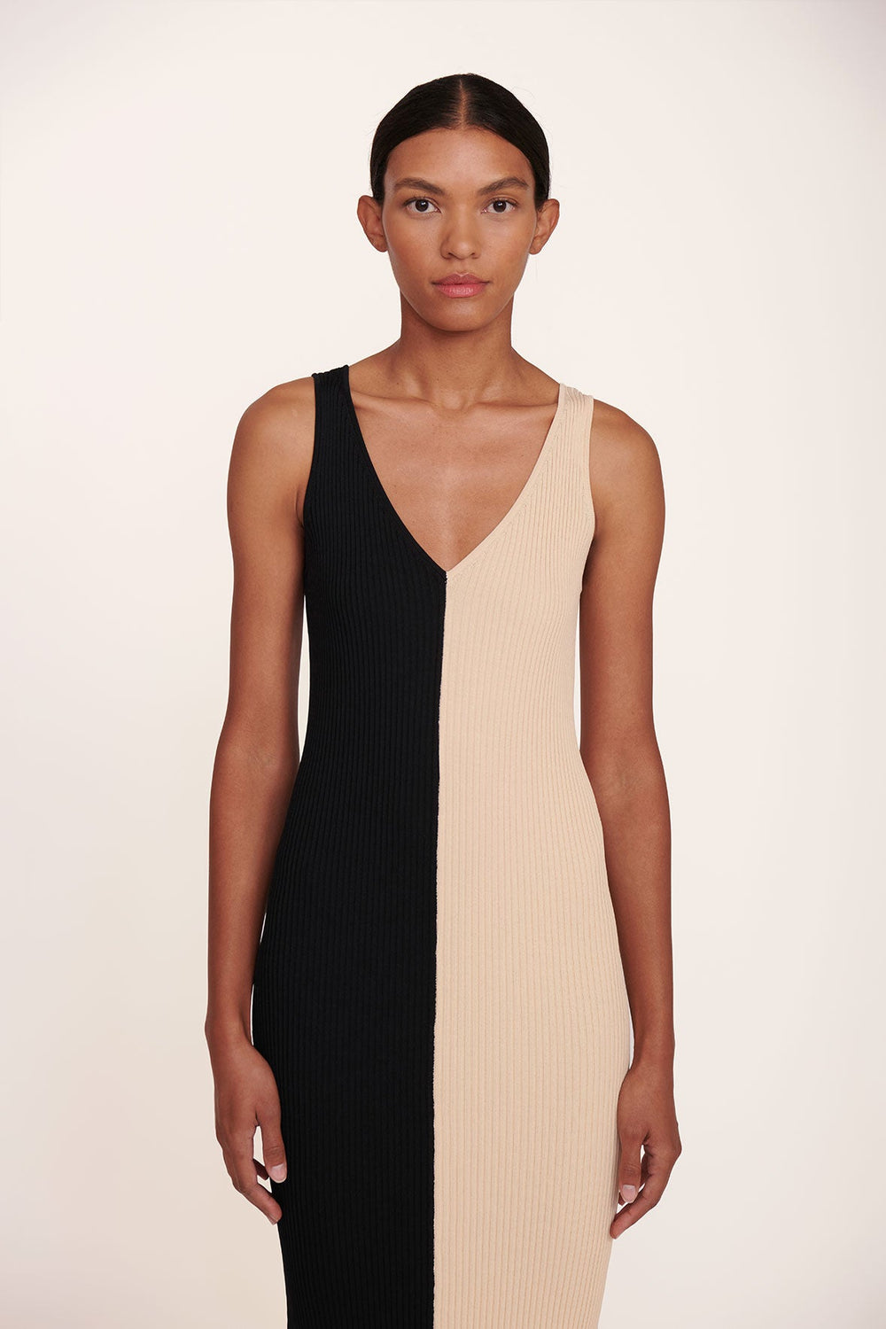 DANA DRESS BUFF BLACK