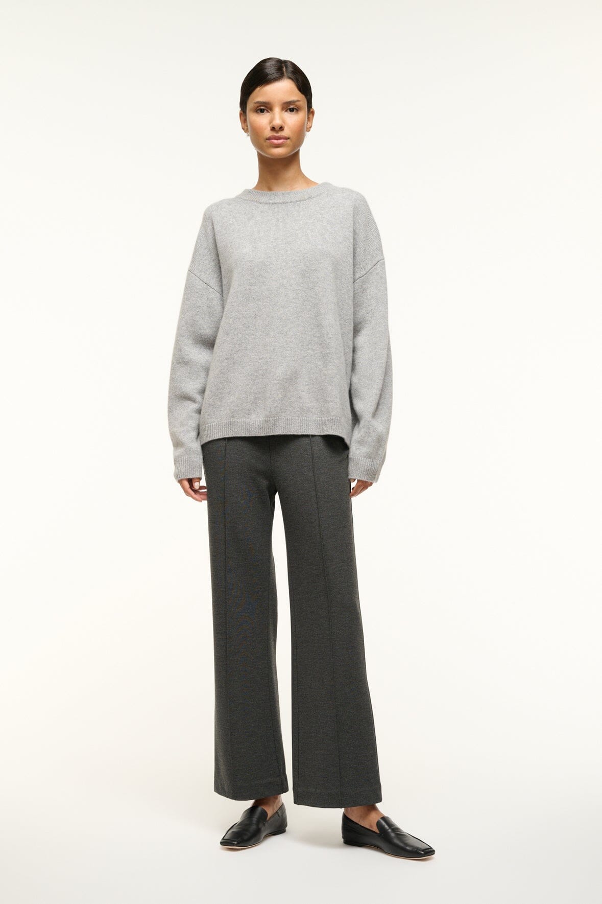 SERRANO CASHMERE RELAXED CREW HEATHER GREY