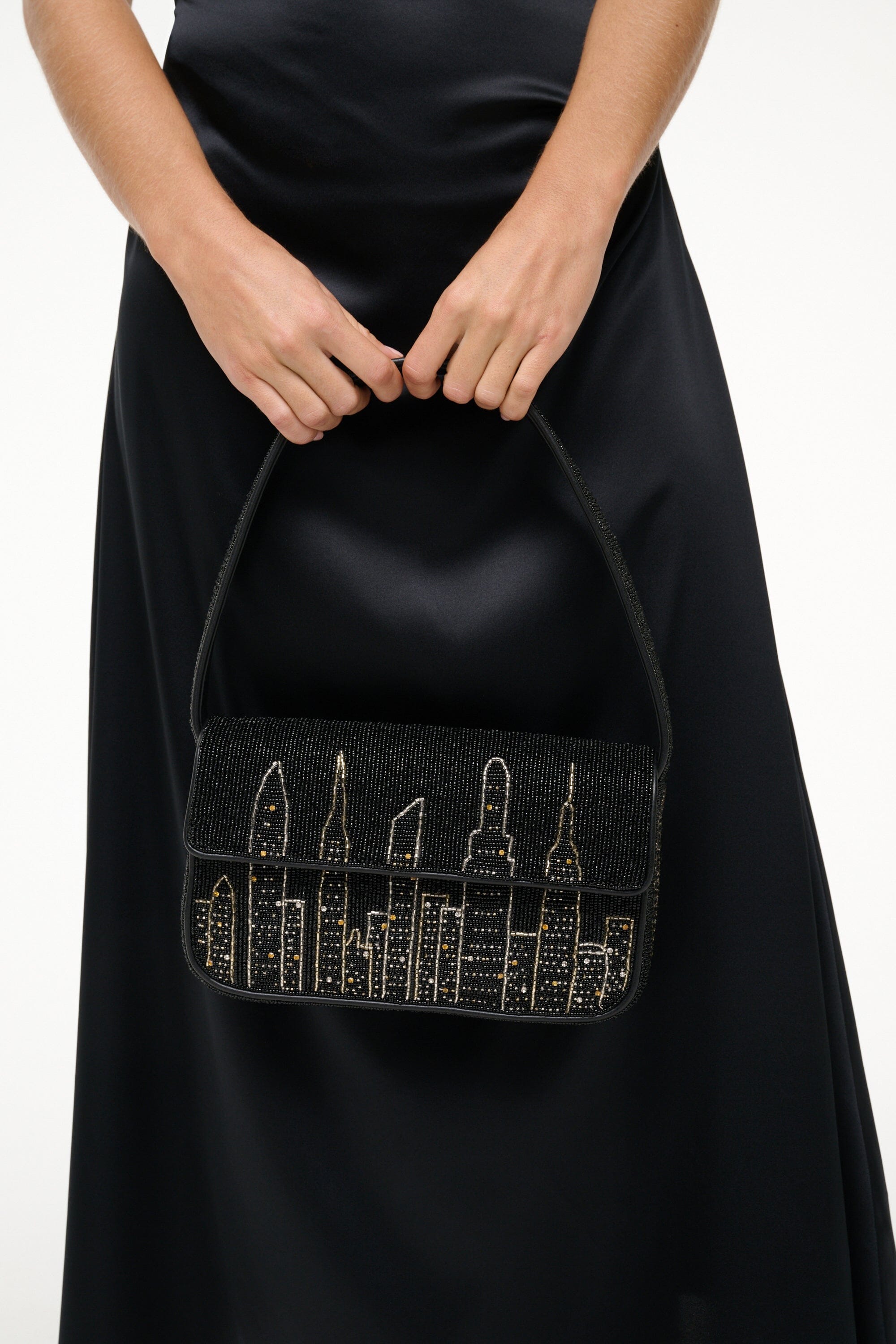 TOMMY BEADED BAG NYC SKYLINE
