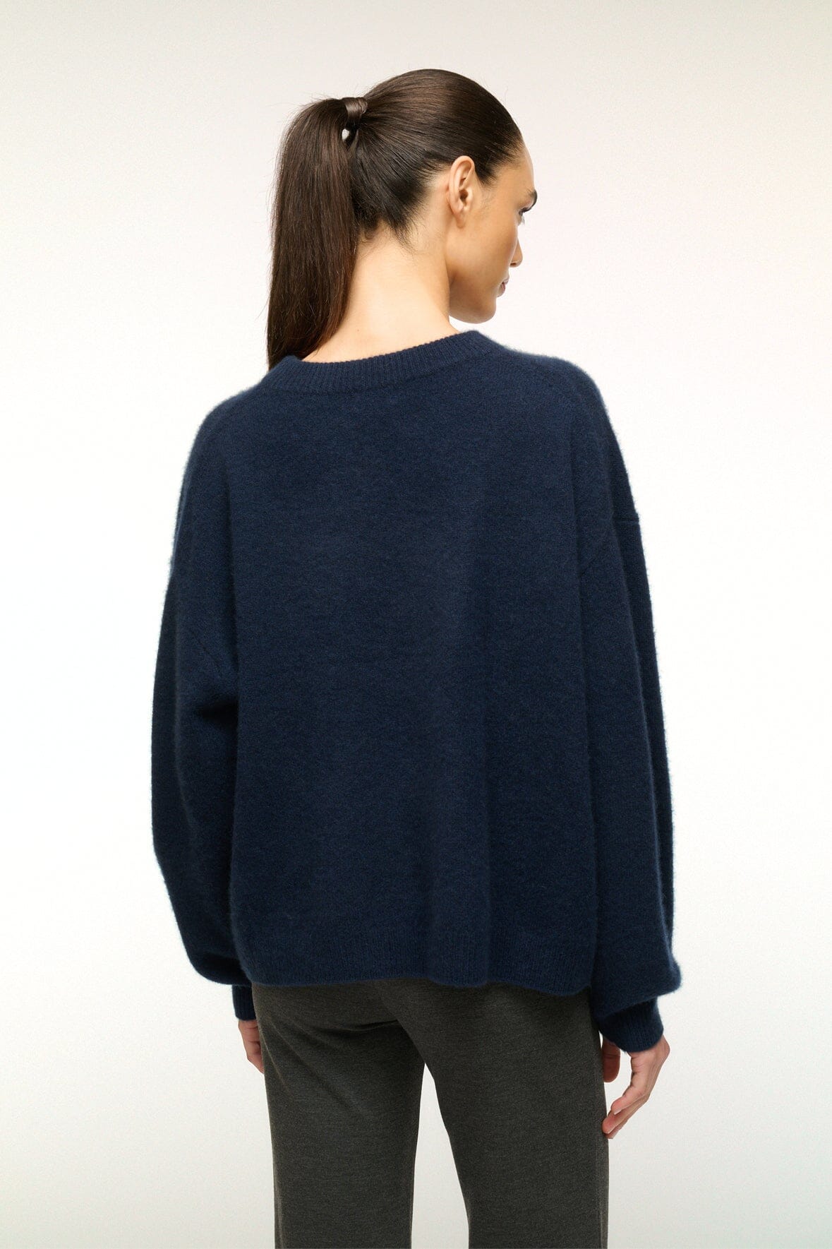 SERRANO CASHMERE RELAXED CREW NAVY