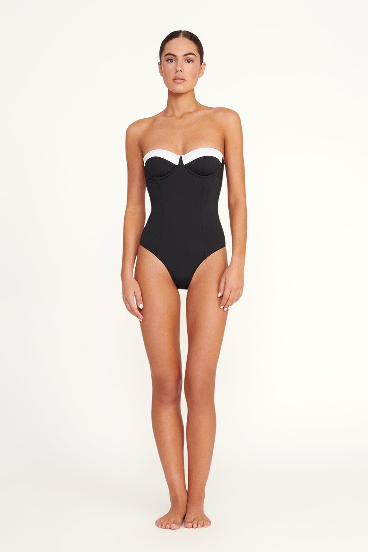 MAEVE ONE PIECE BLACK/WHITE 1