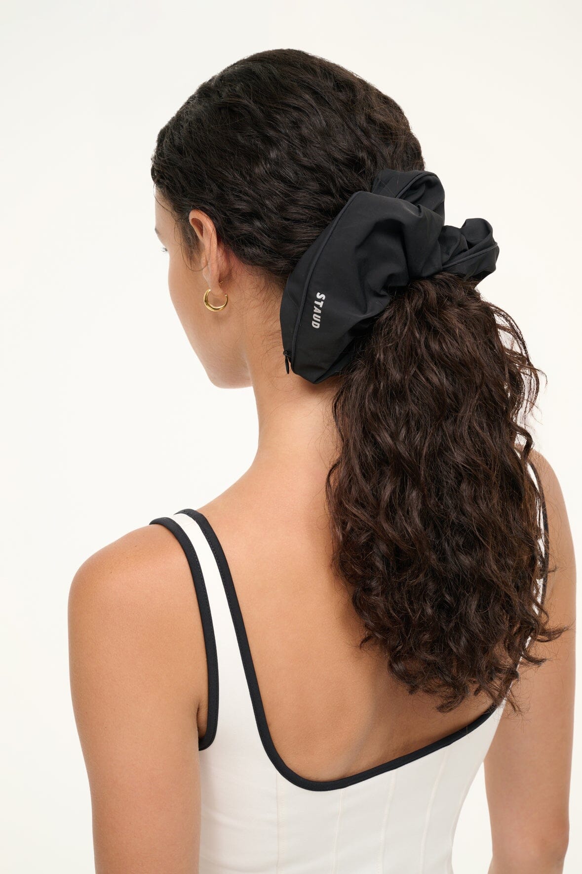 GORGE SCRUNCHIE BLACK