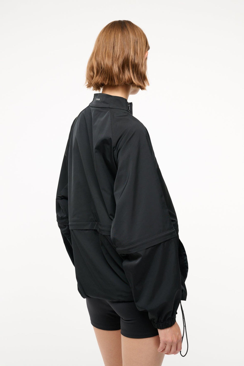 PEAK ANORAK BLACK