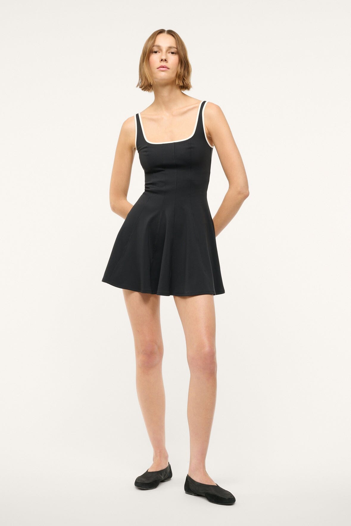 WELLS MINI SPORT DRESS BLACK IVORY