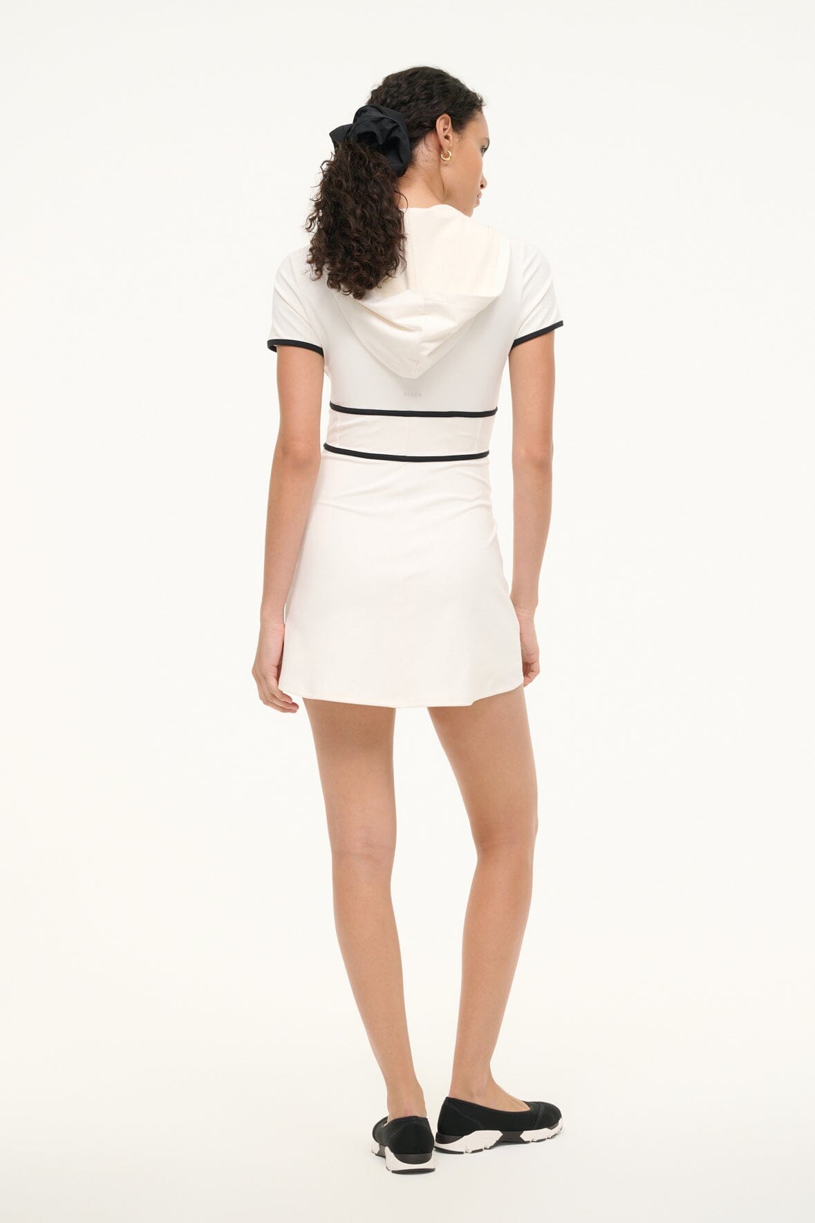 RESISTANCE DRESS IVORY BLACK