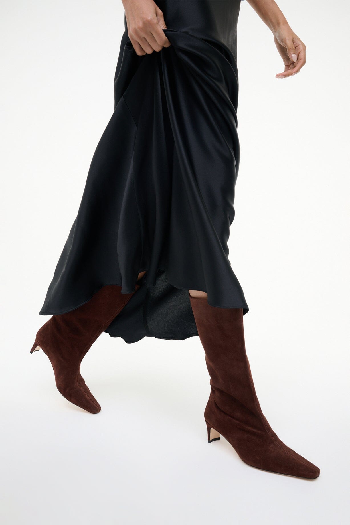 MIDCALF WALLY BOOT MAHOGANY