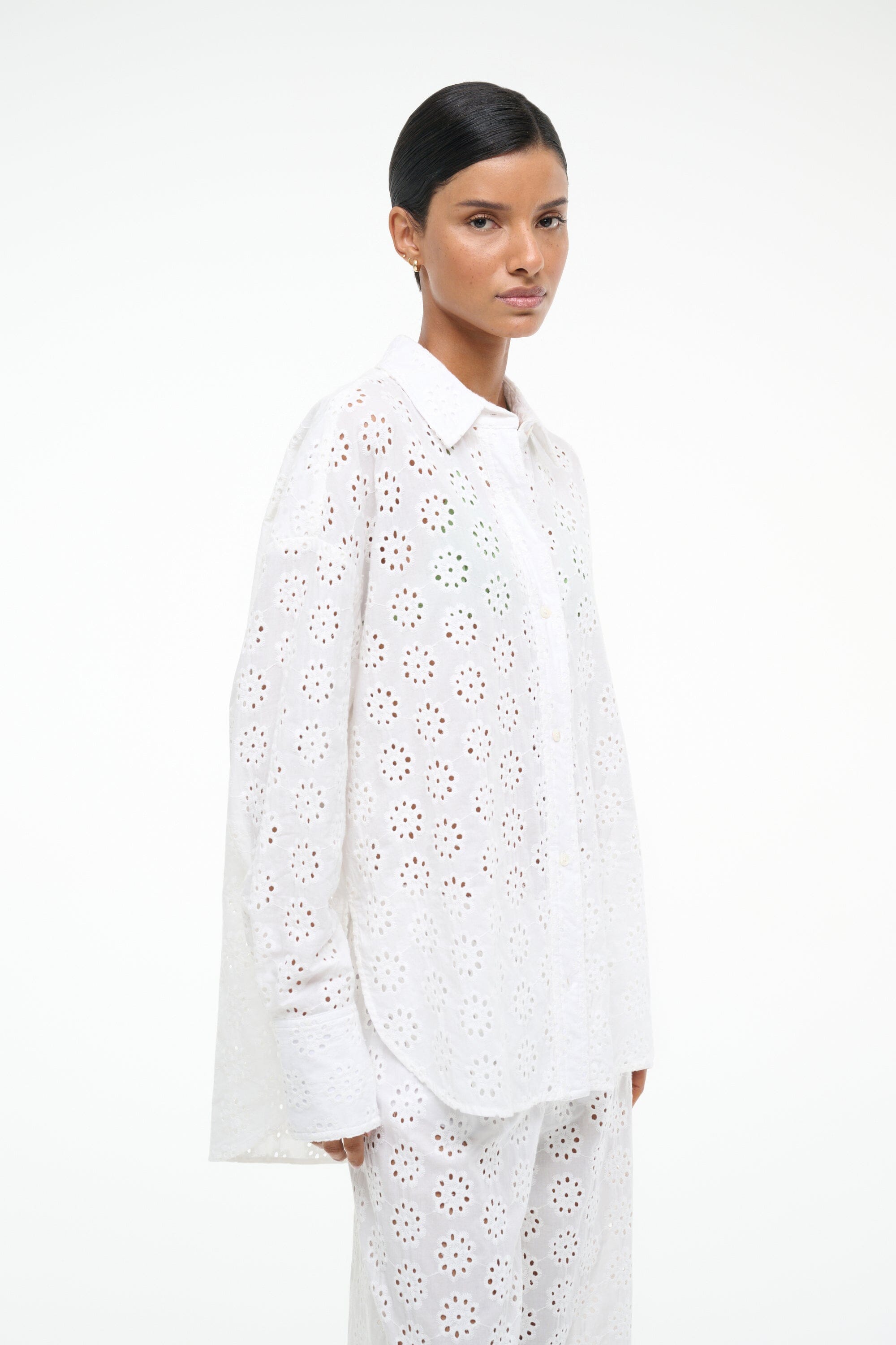 COLTON TOP WHITE EYELET