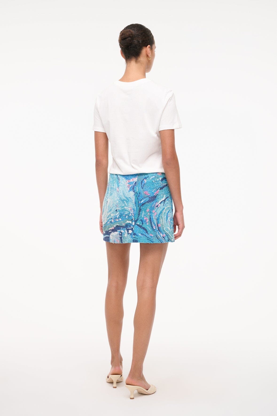 SUPERNOVA SKIRT TIDAL WAVE