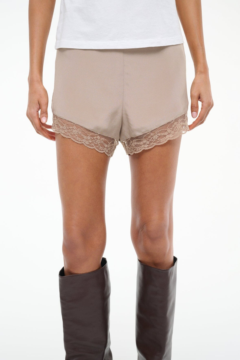 VON SILK SHORT DUNE