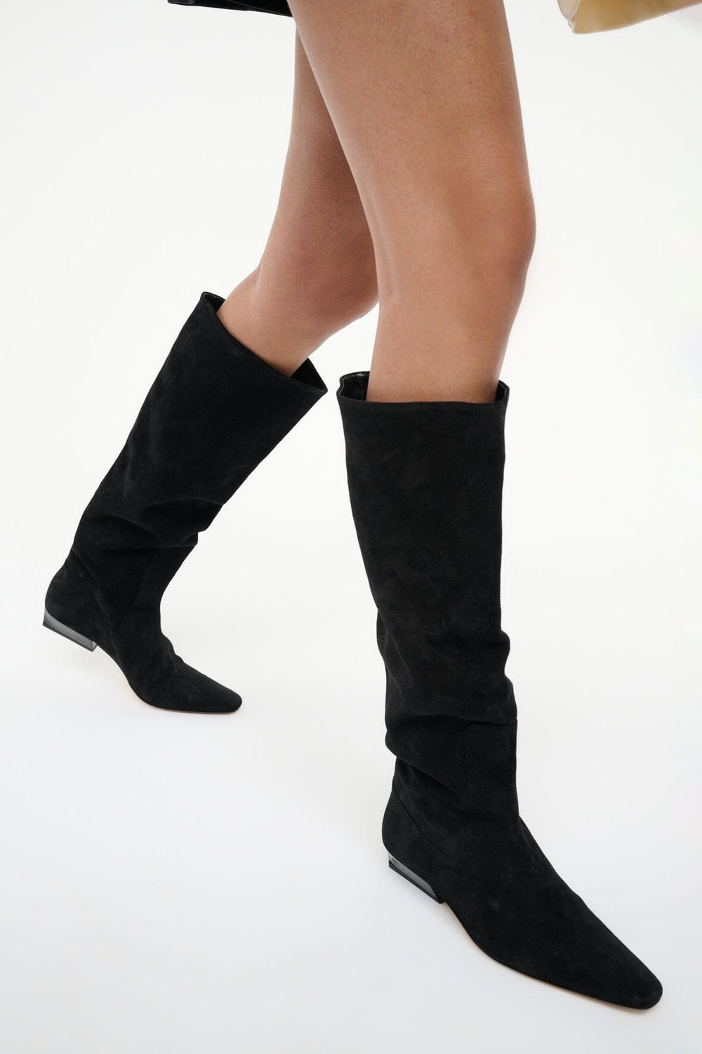 WALLY FLAT BOOT BLACK SUEDE