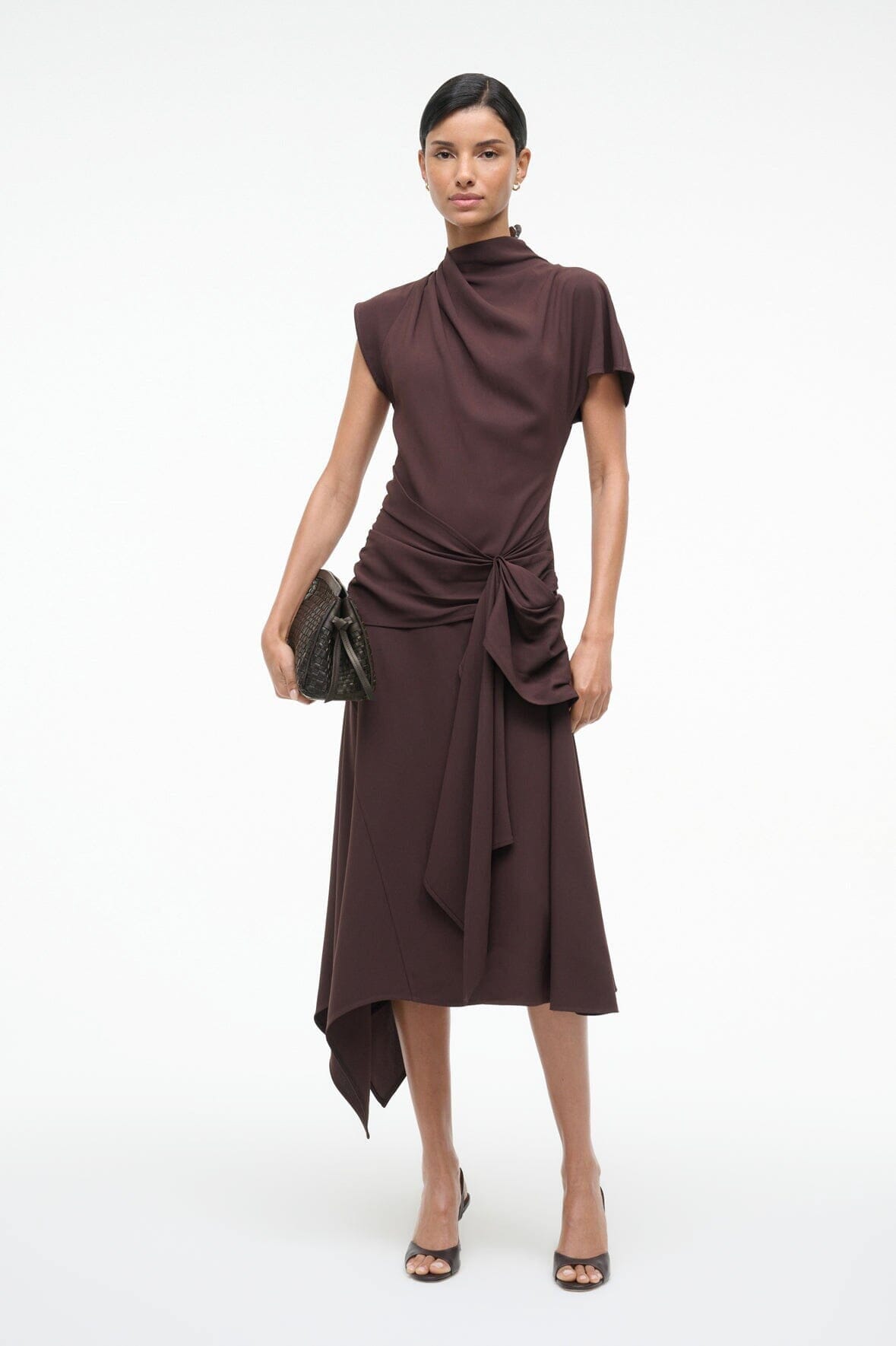 MAUDE SOFT CLUTCH ESPRESSO WOVEN