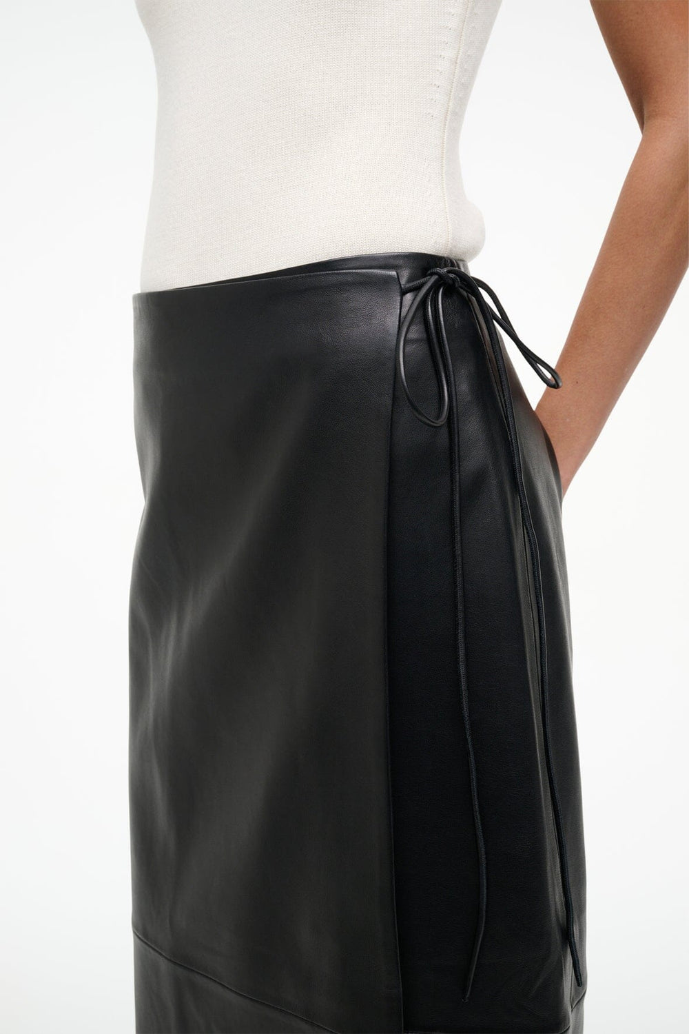 ROMAN LEATHER WRAP SKIRT BLACK