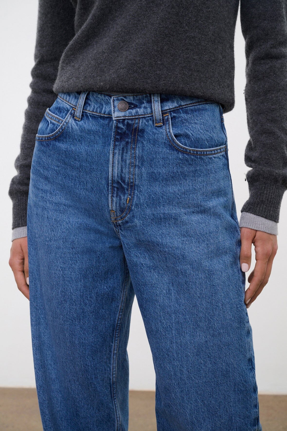 LEO HIGH RISE JEAN VINTAGE WASH