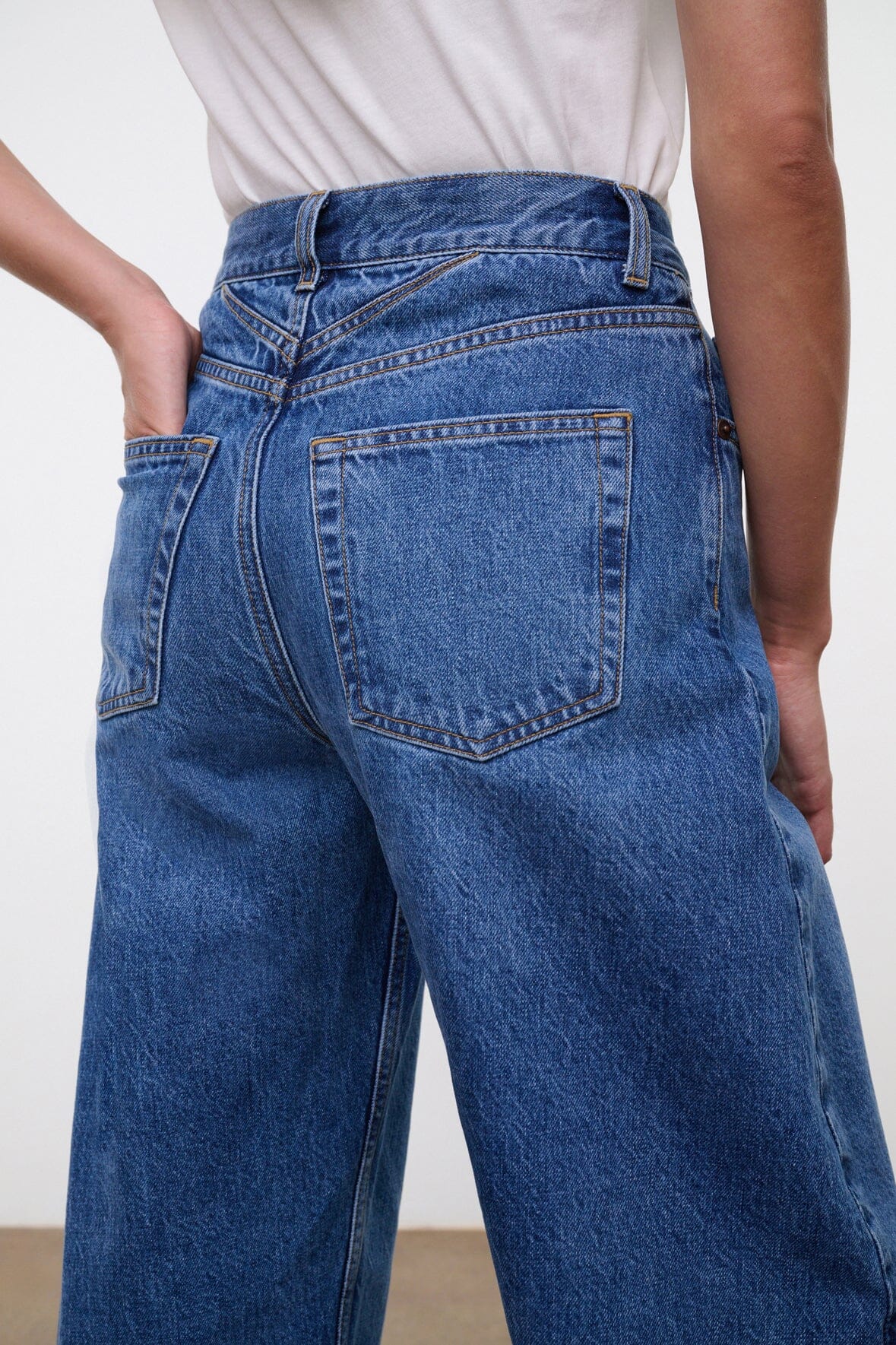 JACKSON BARREL JEAN VINTAGE WASH