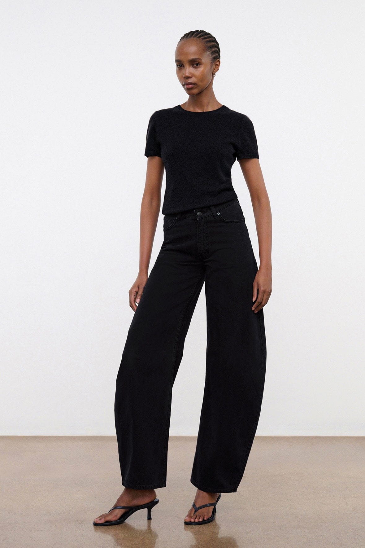 JACKSON BARREL JEAN BLACK
