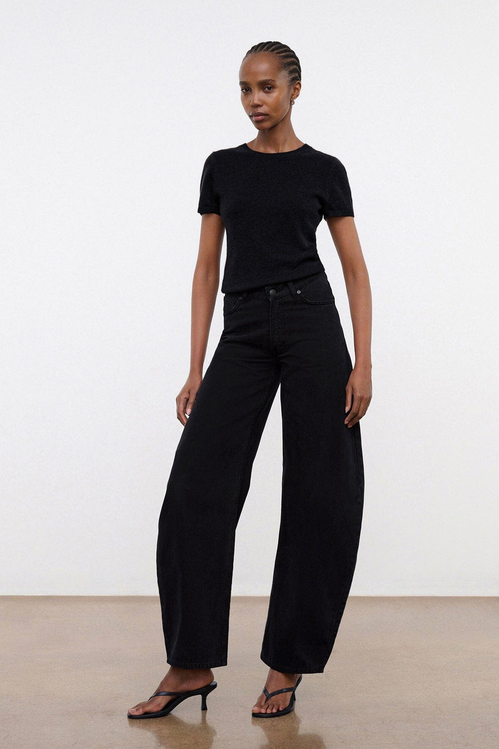 JACKSON BARREL JEAN BLACK
