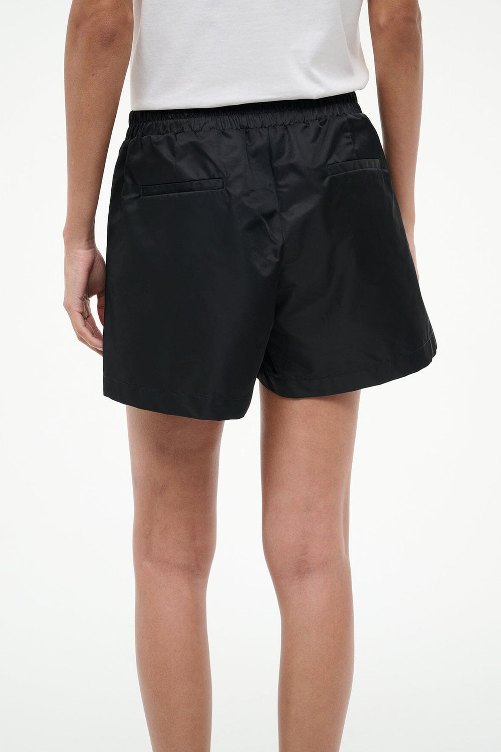 TAURUS SHORT BLACK