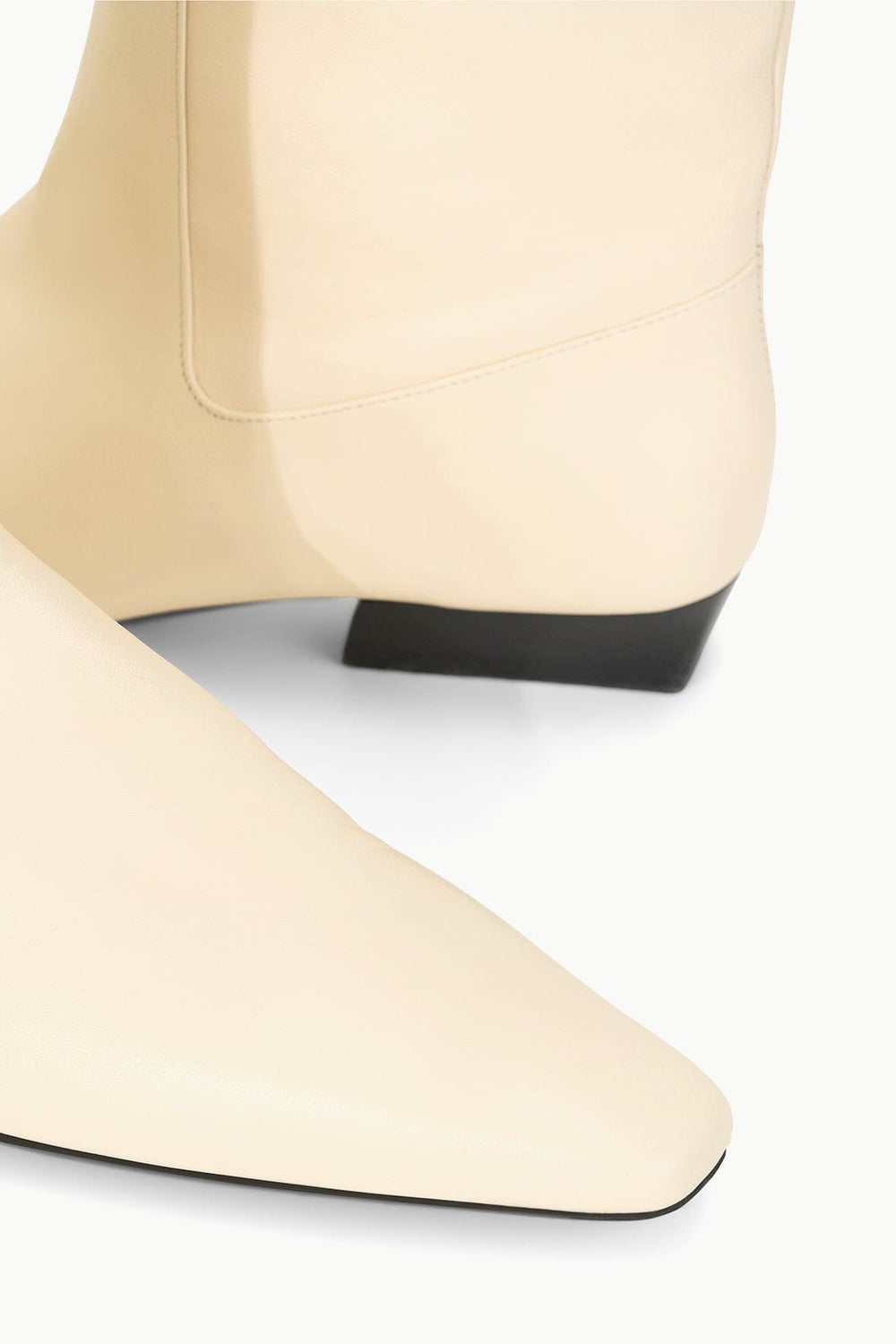 WALLY FLAT BOOT CREAM